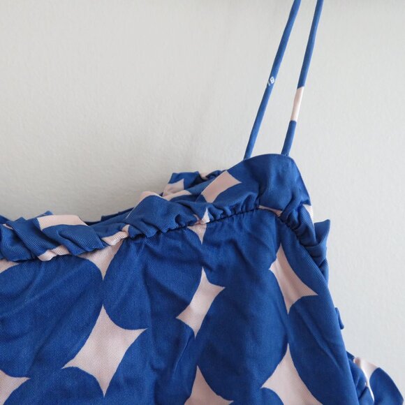 Blue and White Geometric Pattern Dress - Picture 14 of 16